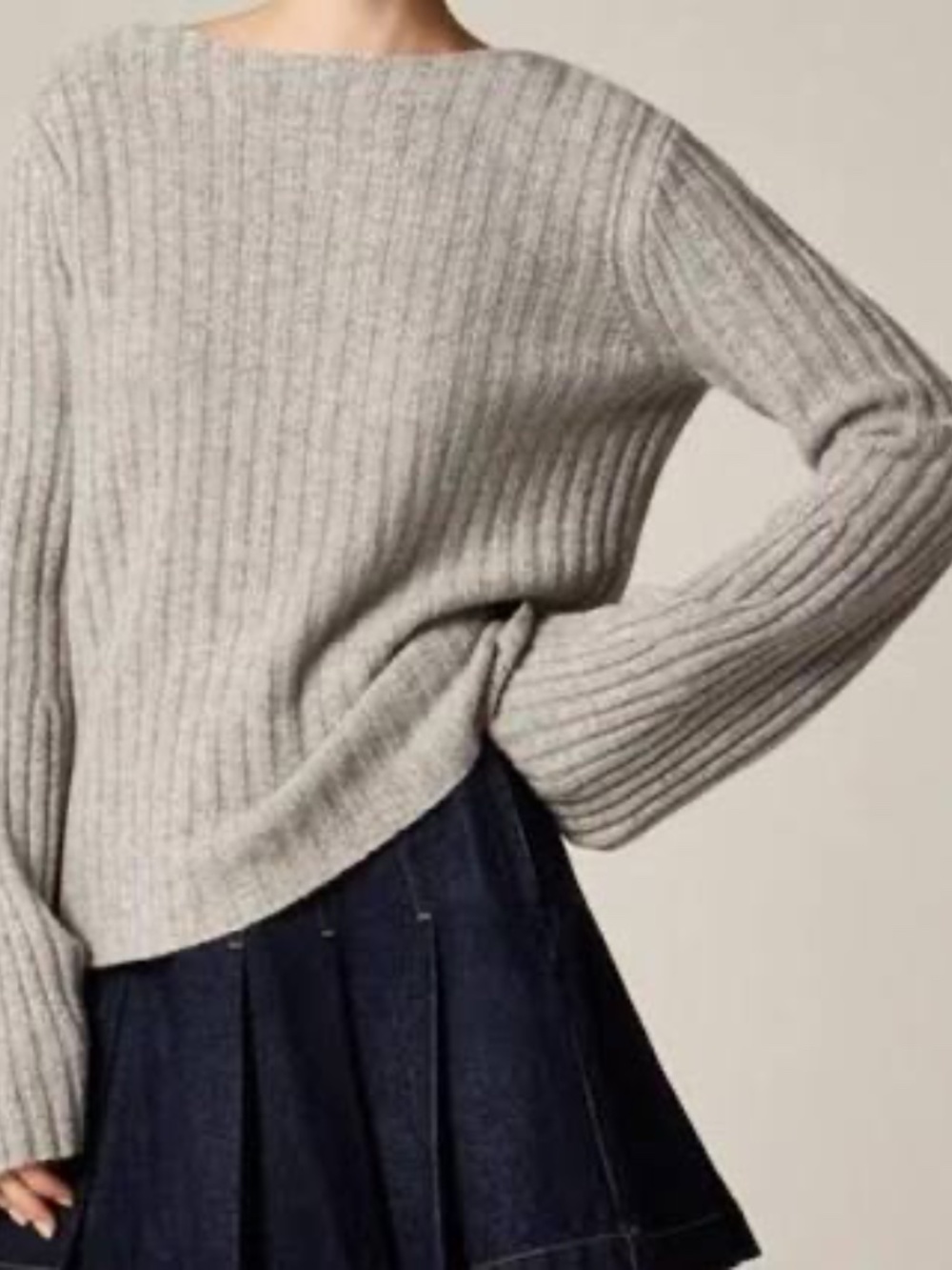 J. Crew Women’s boat neck bell sleeve ribbed Wool Grey Sweater-XXL